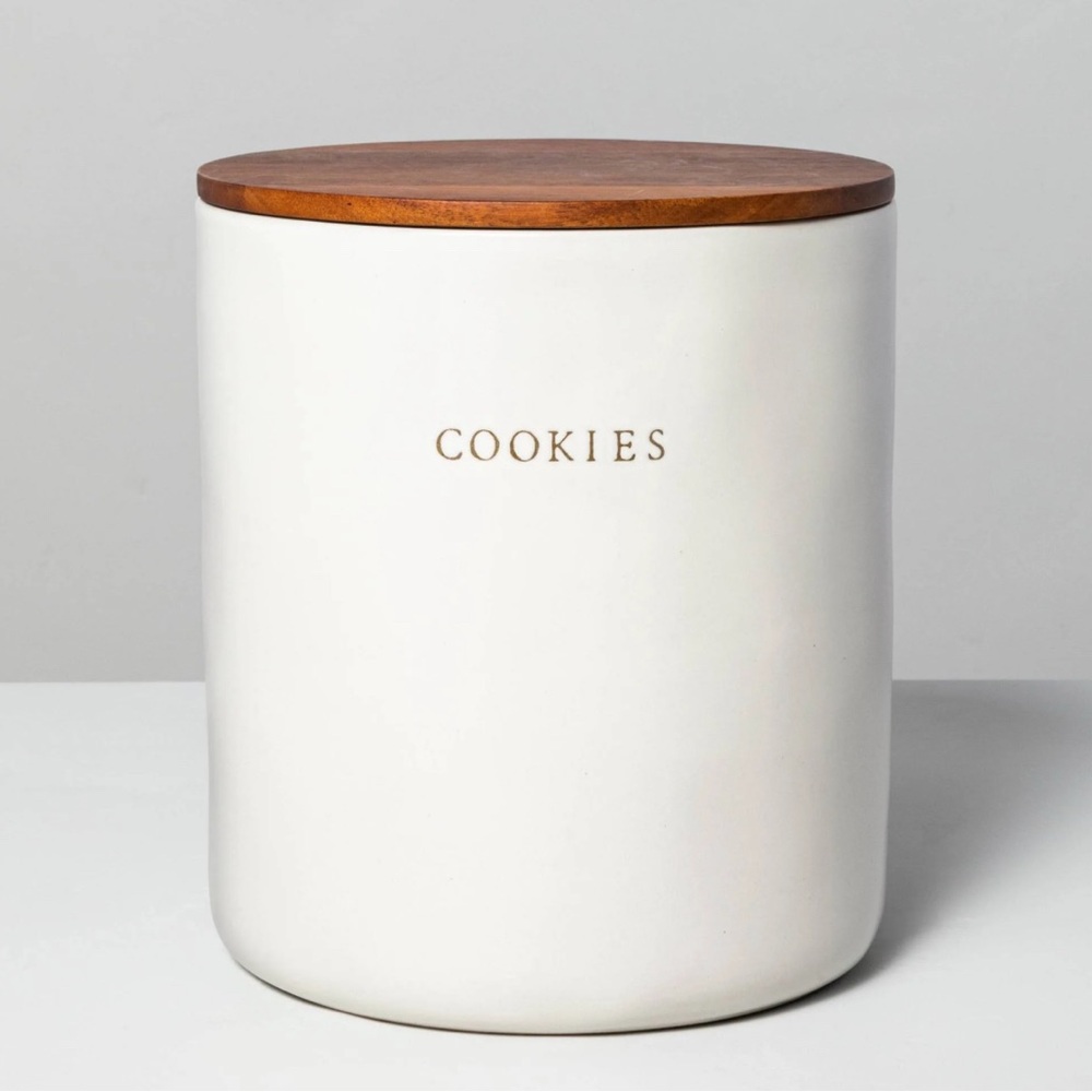 Retired Hearth & Hand 120oz Stone White Ceramic Cookie Jar with Wooden Lid